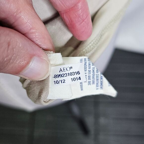 American Eagle Tan and Coral Lace Tank Top Size Large - Picture 9 of 9